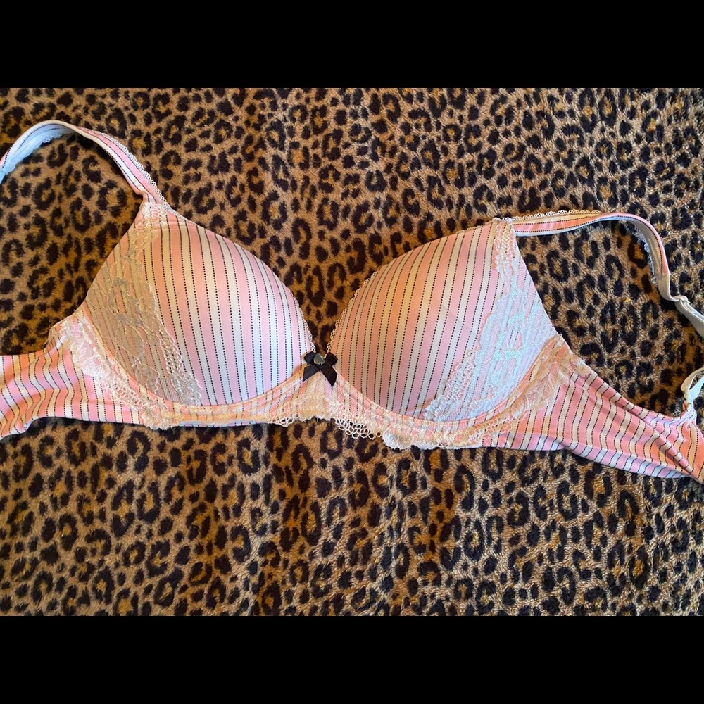 Victoria’s Secret Bra